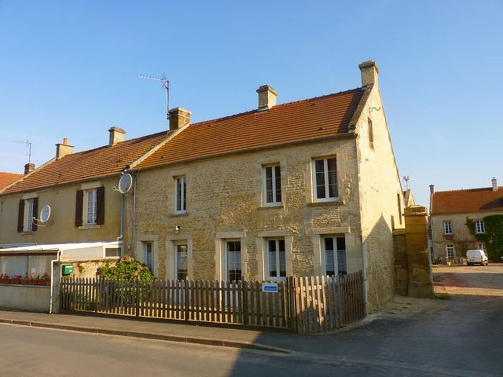 Maison Ancienne Entierement Renovee Pour 5 Personnes Beny-sur-Mer ห้อง รูปภาพ